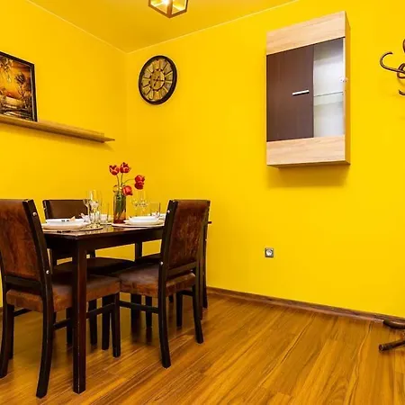 Apartament Center Aleko Konstantinov *